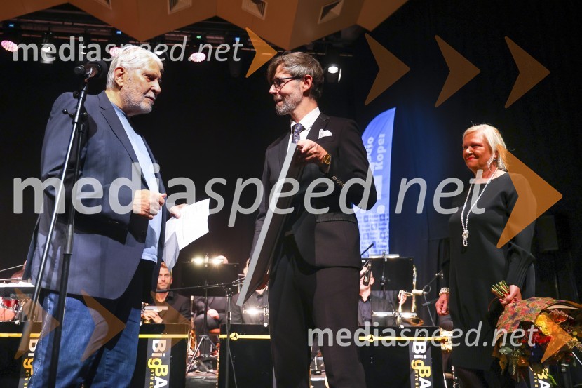  Boris Cavazza, igralec;  ... ;  ... Slavnostni koncert ob 75-letnici Radia Koper s podelitvijo nagrade Franeta Milčinskega Ježka