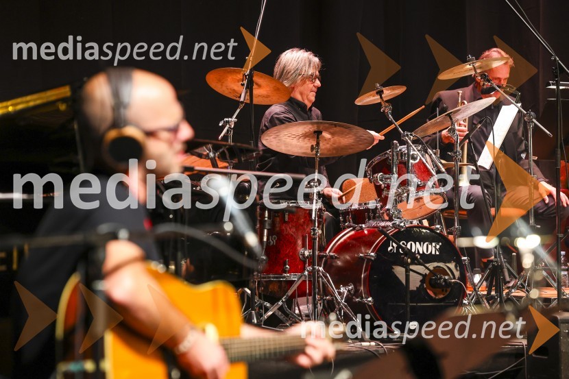 Slavnostni koncert ob 75-letnici Radia Koper s podelitvijo nagrade Franeta Milčinskega Ježka