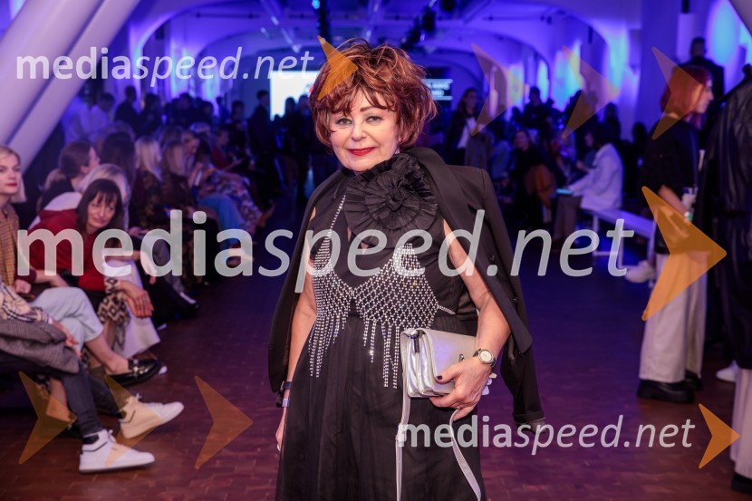  Zdenka  Kahne, lastnica Kozmetične hiše KahneLjubljana Fashion Week 2024, modne revije, drugi dan