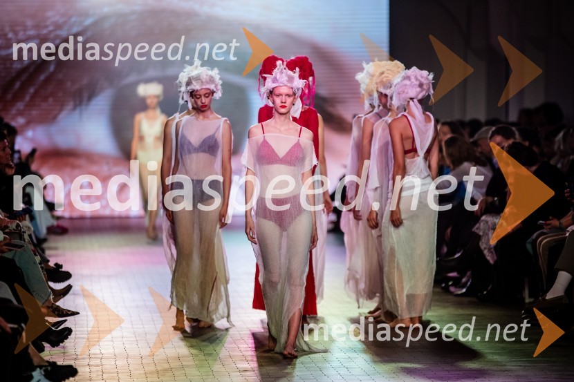  Pia Novak, manekenkaLjubljana Fashion Week 2024, modne revije, drugi dan