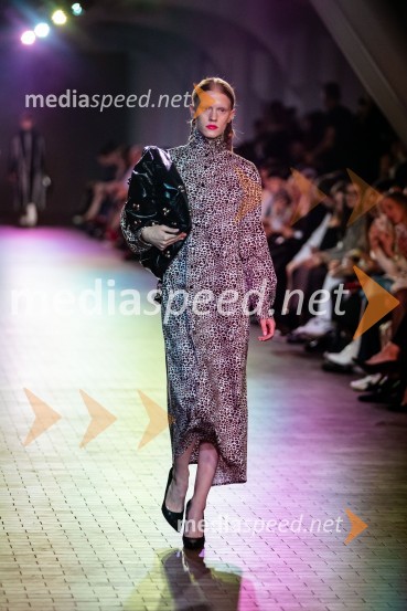  Pia Novak, manekenkaLjubljana Fashion Week 2024, modne revije, drugi dan