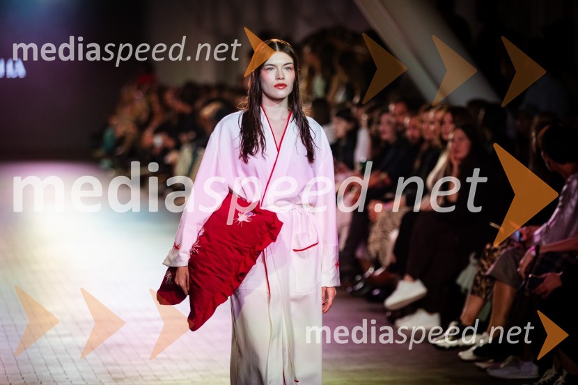  Karo Drake, manekenkaLjubljana Fashion Week 2024, modne revije, drugi dan