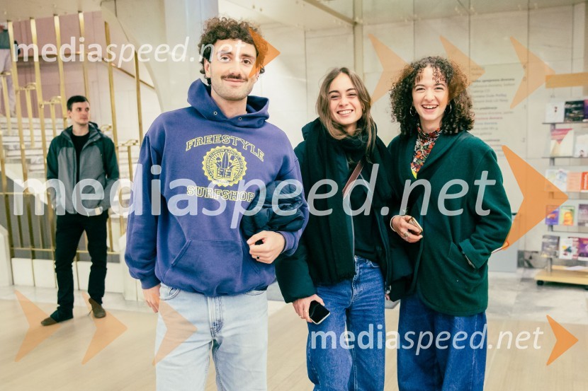 Comedie-Francaise s predstavo Hekuba, ne Hekuba na odru Cankarjevega doma