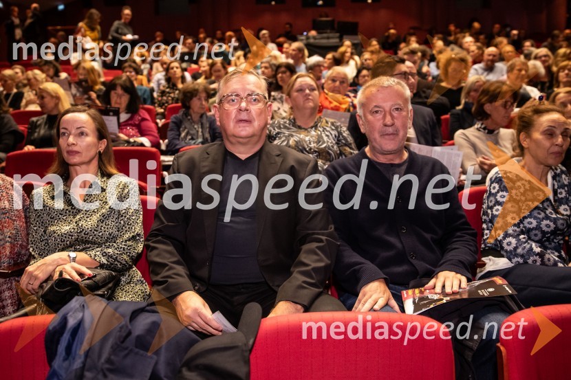  Robert Waltl, direktor, Mini teater;  Ivica Buljan, režiserComedie-Francaise s predstavo Hekuba, ne Hekuba na odru Cankarjevega doma
