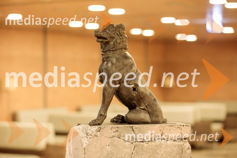 Comedie-Francaise s predstavo Hekuba, ne Hekuba na odru Cankarjevega doma