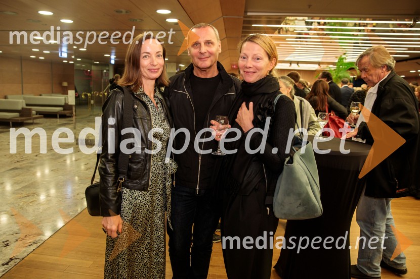 dr. Eva Boštjančič, vodja odelka za psihologijo dela in organizacije, Filozofska fakulteta v Ljubljani;  Danilo Rošker, direktor SNG Maribor;  Nataša Matjašec Rošker, igralkaComedie-Francaise s predstavo Hekuba, ne Hekuba na odru Cankarjevega doma