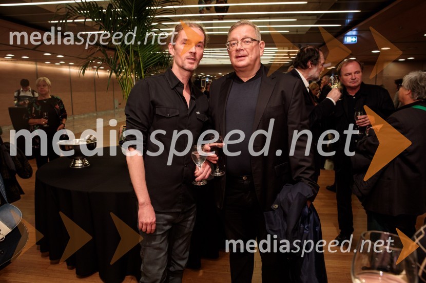  Robert Waltl, direktor, Mini teater;  Andrej Jaklič, vodja gledališkega in sodobnoplesnega programa CDComedie-Francaise s predstavo Hekuba, ne Hekuba na odru Cankarjevega doma