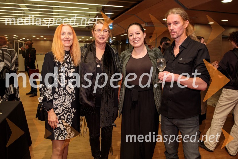  Zvezdana Lazar, Cankarjev dom;  Darja Reichman, igralka;  Medeja  Medved, Cankarjev dom;  Andrej Jaklič, vodja gledališkega in sodobnoplesnega programa CDComedie-Francaise s predstavo Hekuba, ne Hekuba na odru Cankarjevega doma