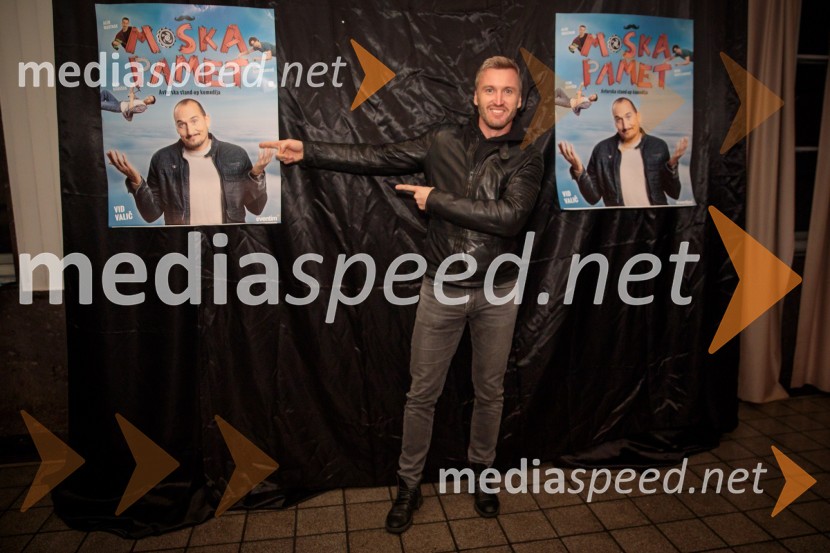  Denis Avdić, voditeljVid Valič z novo avtorsko komedijo Moška pamet