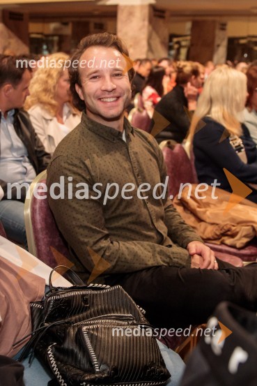  Nik  Škrlec, igralecVid Valič z novo avtorsko komedijo Moška pamet