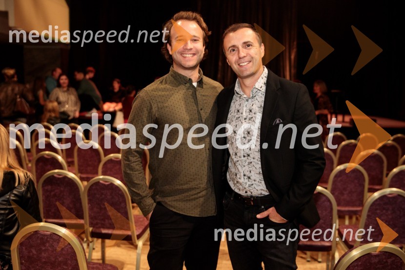  Nik  Škrlec, igralec;  Ranko Babić, stand up komikVid Valič z novo avtorsko komedijo Moška pamet