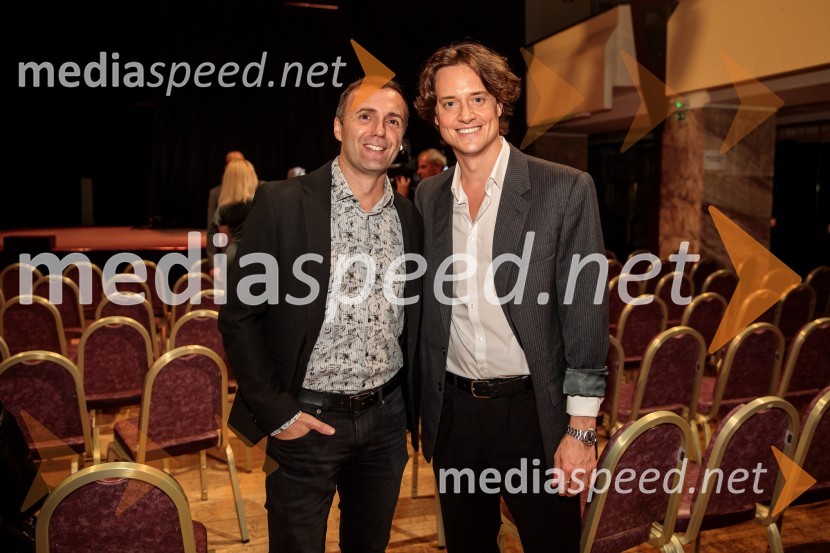  Ranko Babić, stand up komik;  Domen Valič, igralecVid Valič z novo avtorsko komedijo Moška pamet