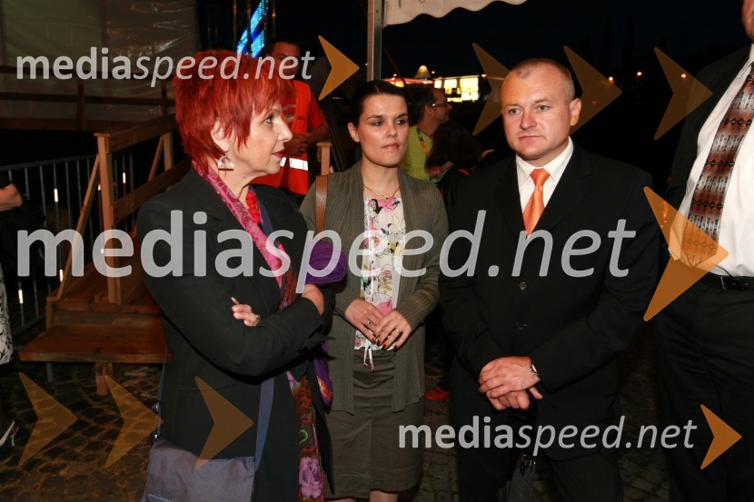 Majda Širca, ministrica za kulturo, Franc Kangler, župan Mestne občine Maribor in njegova soproga Tanja17. Festival Lent 2009, otvoritveni vikend