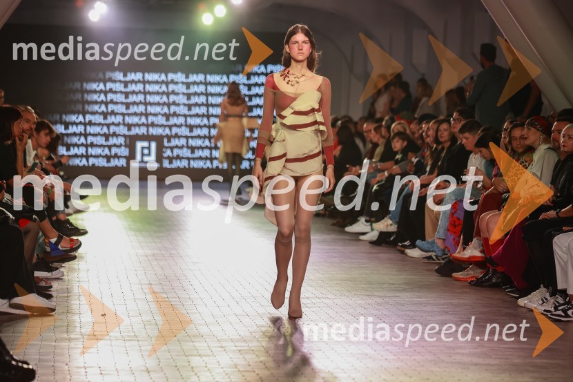  Tia Grbić, Immortal ModelsTretji dan Ljubljanskega tedna mode