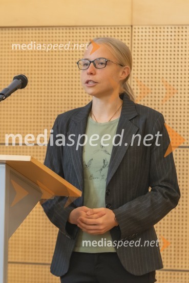  Eva Veler, biologinjaPodelitev Nagrade Univerze v Mariboru za pedagoško odličnost za študijsko leto 2023/2024