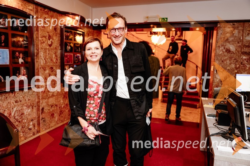  Vesna Slapar, igralka;  Marko  Mandić, igralecPremiera Woyzeck v Prešernovem gledališču Kranj