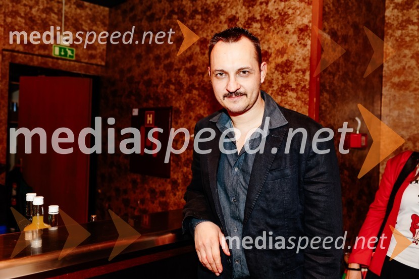  Blaž Setnikar, igralecPremiera Woyzeck v Prešernovem gledališču Kranj