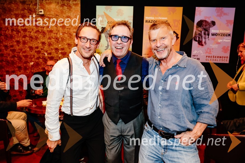  Marko  Mandić, igralec;  Igor Pison, režiser;  Borut  Veselko, igralecPremiera Woyzeck v Prešernovem gledališču Kranj
