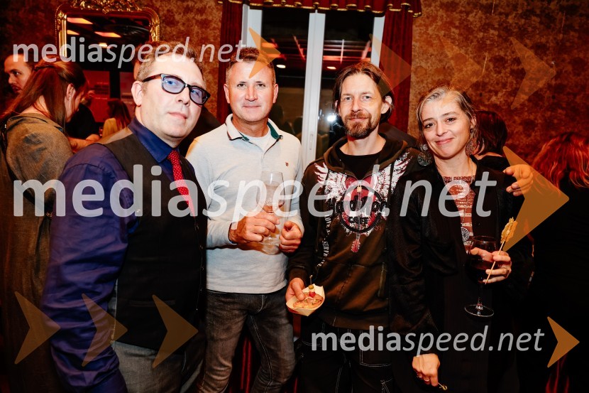  Igor Pison, režiser;  ... ;  ... ;  Nikla Petruška Panizon, igralkaPremiera Woyzeck v Prešernovem gledališču Kranj