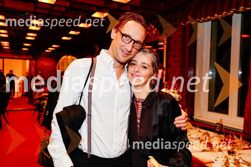  Marko  Mandić, igralec;  Nikla Petruška Panizon, igralkaPremiera Woyzeck v Prešernovem gledališču Kranj