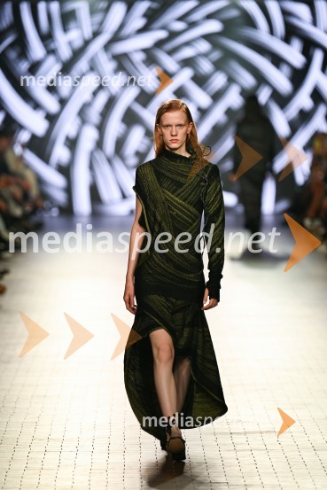  Pia Novak, manekenkaLjubljana Fashion Week 2024, modne revije, četrti dan