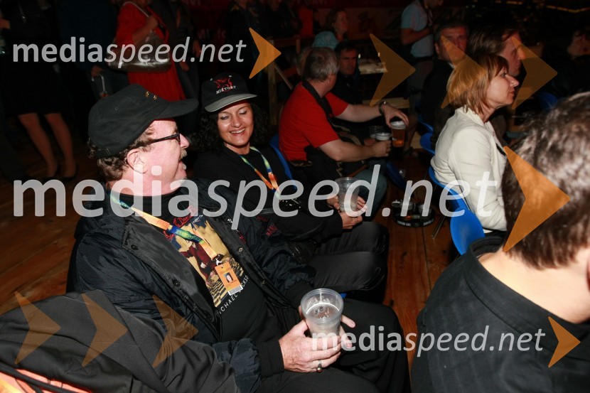 Tomaž Domicelj, glasbenik in Irena Brunec, kiparka17. Festival Lent 2009, otvoritveni vikend
