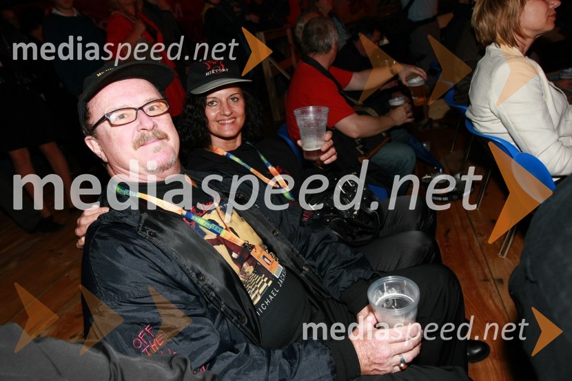 Tomaž Domicelj, glasbenik in Irena Brunec, kiparka17. Festival Lent 2009, otvoritveni vikend