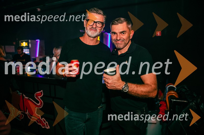  Gregor Memedović, direktor radio Center in Rock radio;  ... Rock Radio praznoval 10 let čistega rocka