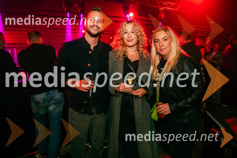  Alen Podlesnik, moderator, novinar POP TV;  Ana Teržan - Anabel, pevka;  ... Rock Radio praznoval 10 let čistega rocka