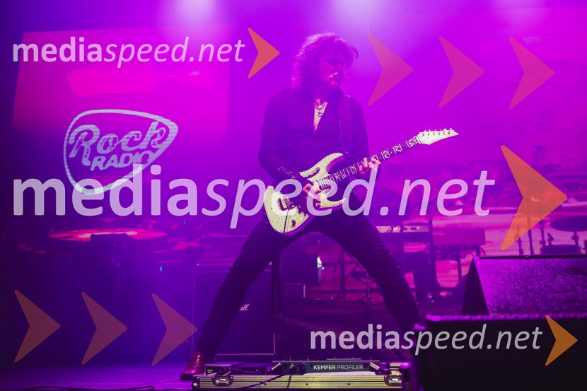  Bor Zuljan, kitarist, Šank rockRock Radio praznoval 10 let čistega rocka