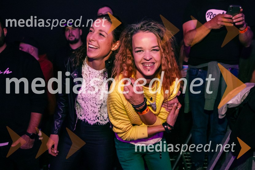  ... ;  Tina Marinšek, pevkaRock Radio praznoval 10 let čistega rocka