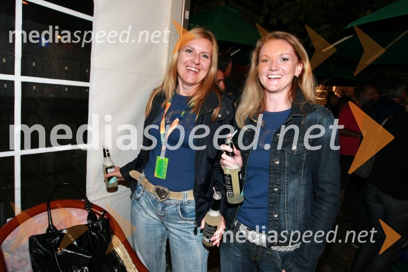 Zdenka Ploj, direktorica Grand hotel Donat Rogaška Slatina in Claudia Šlauer, samostojna skrbnica komitentov pri NKBM17. Festival Lent 2009, otvoritveni vikend