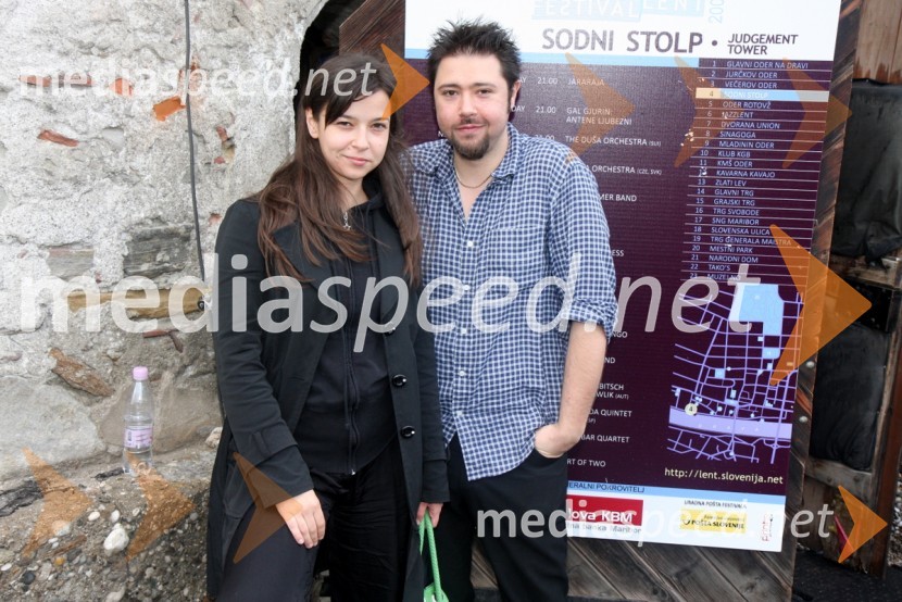 Severa in Gal Gjurin, glasbenika ter pevca17. Festival Lent 2009, otvoritveni vikend