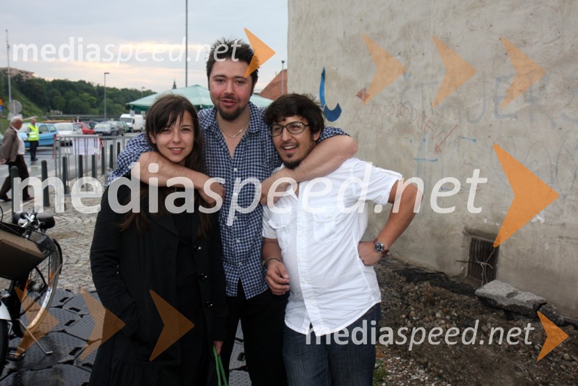 Severa in Gal Gjurin, glasbenika ter pevca ter Denis Horvat, glasbenik17. Festival Lent 2009, otvoritveni vikend