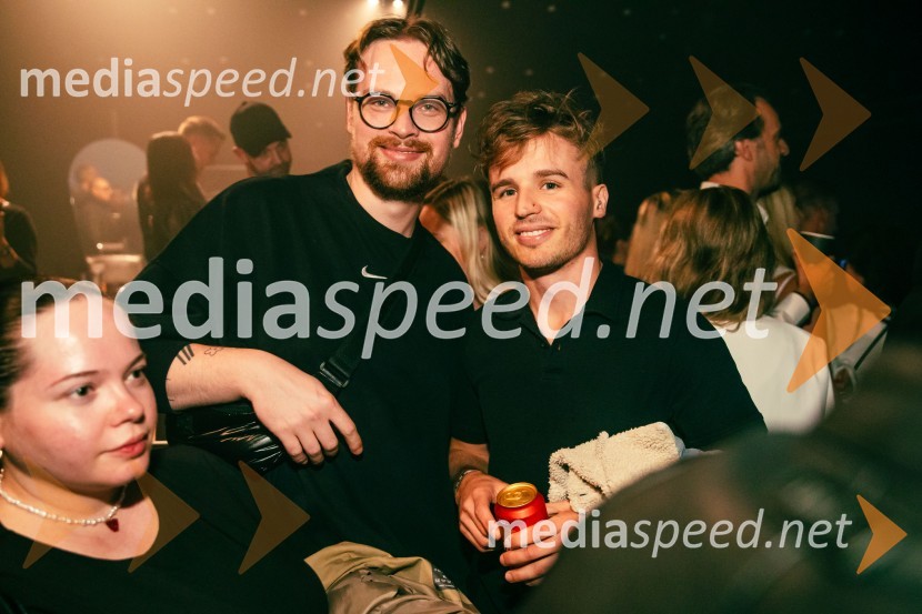  ... ;  Klemen Kopina, speaker, MCRock Radio praznoval 10 let čistega rocka