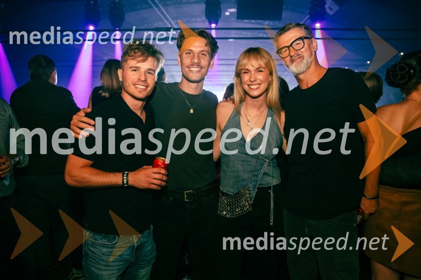  Klemen Kopina, speaker, MC;  Marko Subotic;  Melani Mekicar, radijska in televizijska voditeljica;  Gregor Memedović, direktor radio Center in Rock radioRock Radio praznoval 10 let čistega rocka