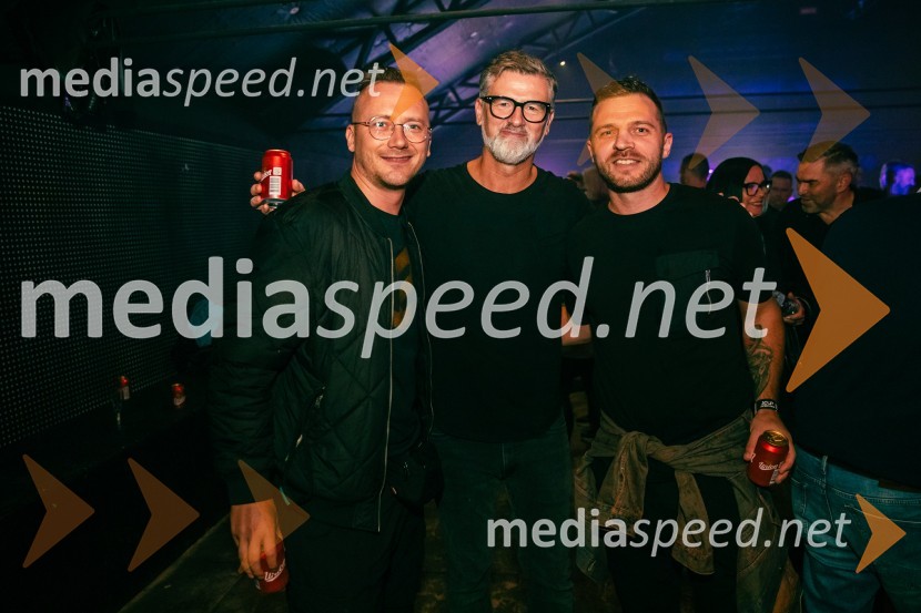  ... ;  Gregor Memedović, direktor radio Center in Rock radio;  ... Rock Radio praznoval 10 let čistega rocka