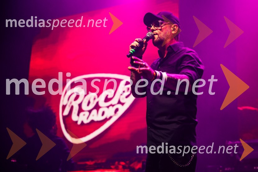  Tomi Meglič, glasbenik, pevec skupine SiddhartaRock Radio praznoval 10 let čistega rocka