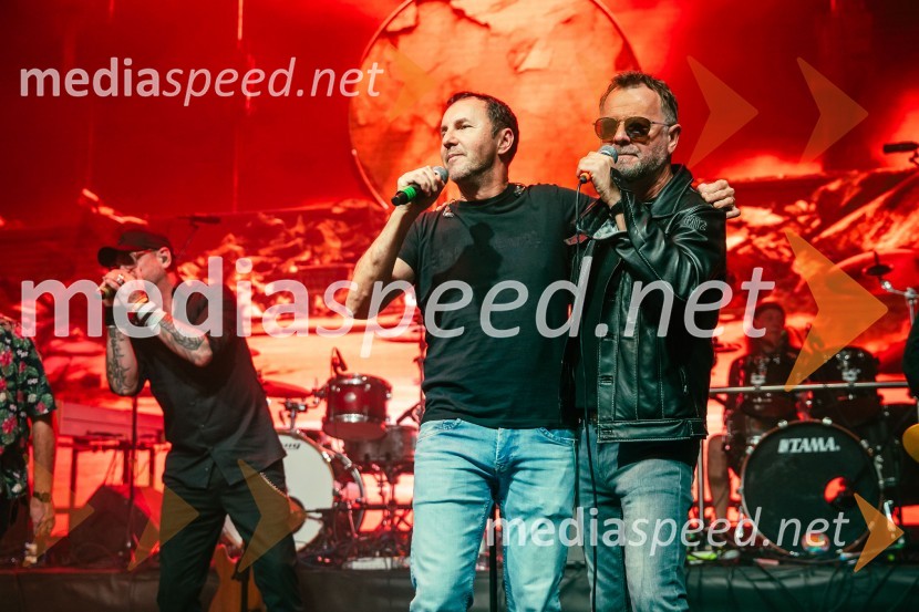  Jernej Dirnbek - Dimek, skupina MI2; dr. Tone Kregar, zgodovinar, pevec Mi2, direktor Muzeja novejše zgodovine CeljeRock Radio praznoval 10 let čistega rocka