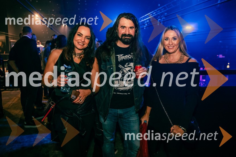  Oriana Girotto, voditeljica;  Dajnomir Gorjanec, Radio BOB;  Katy  KoloničRock Radio praznoval 10 let čistega rocka