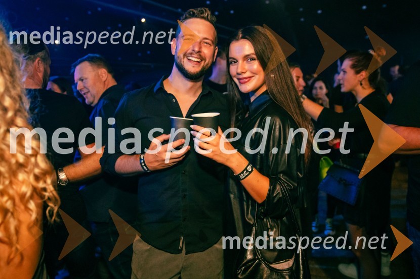  Alen Podlesnik, moderator, novinar POP TV;  Vesna Ponorac, igralka, moderatorkaRock Radio praznoval 10 let čistega rocka