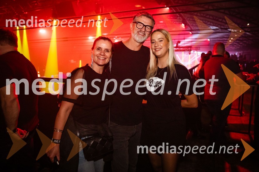  ... ;  Gregor Memedović, direktor radio Center in Rock radio;  Lucija Vrankar, spletna vplivnica (LucyTIME)Rock Radio praznoval 10 let čistega rocka