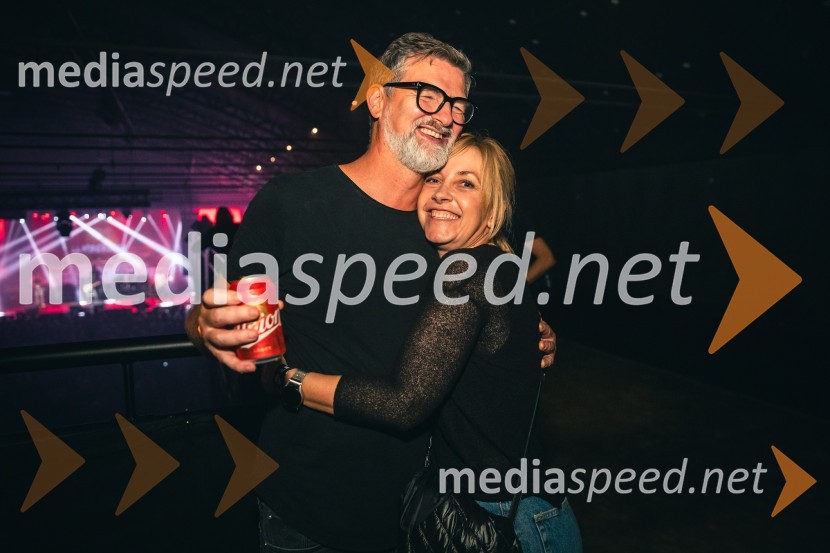  Gregor Memedović, direktor radio Center in Rock radio;  ... Rock Radio praznoval 10 let čistega rocka