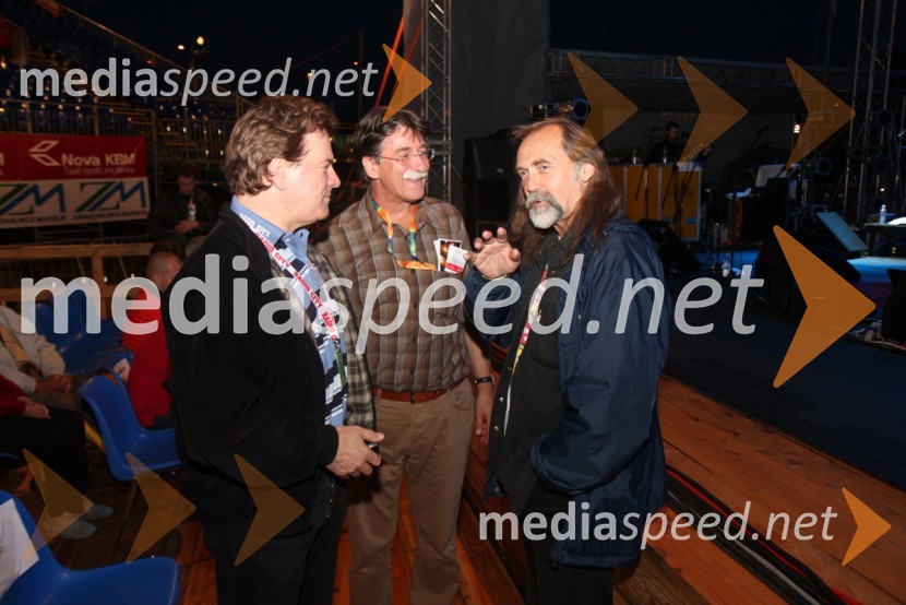 Mišo Hölbl, direktor in lastnik Radia City, Jožko Čuk, v.d. direktorja Slovenskega narodnega gledališča (SNG) Nova Gorica ter Dragan Bulič, glasbeni urednik Radia Slovenija17. Festival Lent 2009, otvoritveni vikend