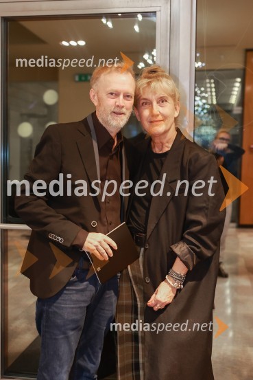  Matjaž Javšnik, igralec;  Barbara Hieng Samobor, direktorica in umetniška vodja MGLPremiera drame Radost na velikem odru MGL