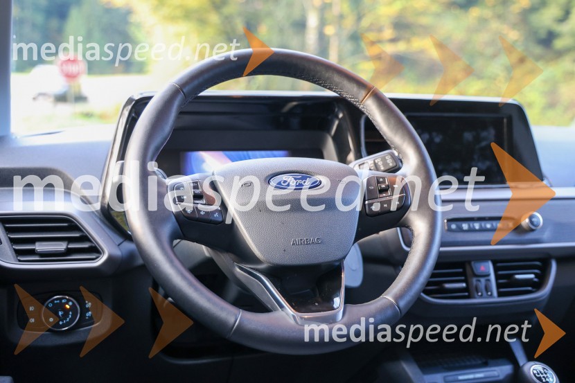 FORD TOURNEO COURIER 1.0