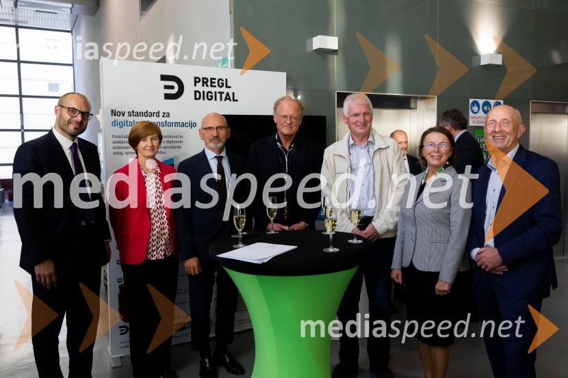  Slobodan  Šešum, generalni direktor, Direktorat za gospodarsko in javno diplomacijo;  ... ;  Boris Grigić, slovenski veleposlanik v Franciji;  Janez  Škrabec, direktor Riko d.o.o.;  ... ;  Tatjana  Šikovec, president, French Slovenian Business Club;  Radovan Bolko, član nadzornega sveta, Kolektor d.d.Gospodarska diplomacija - trenutni položaj in prihodnji razvoj v regiji EU