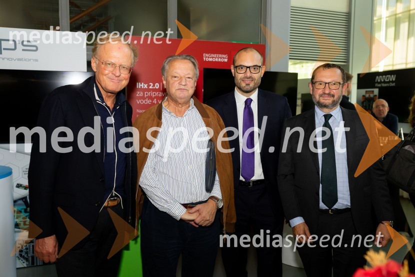  Janez  Škrabec, direktor Riko d.o.o.;  Anton Papež, globalni vodja in soustanovitelj podjetja Interenergo;  Slobodan  Šešum, generalni direktor, Direktorat za gospodarsko in javno diplomacijo;  ... Gospodarska diplomacija - trenutni položaj in prihodnji razvoj v regiji EU