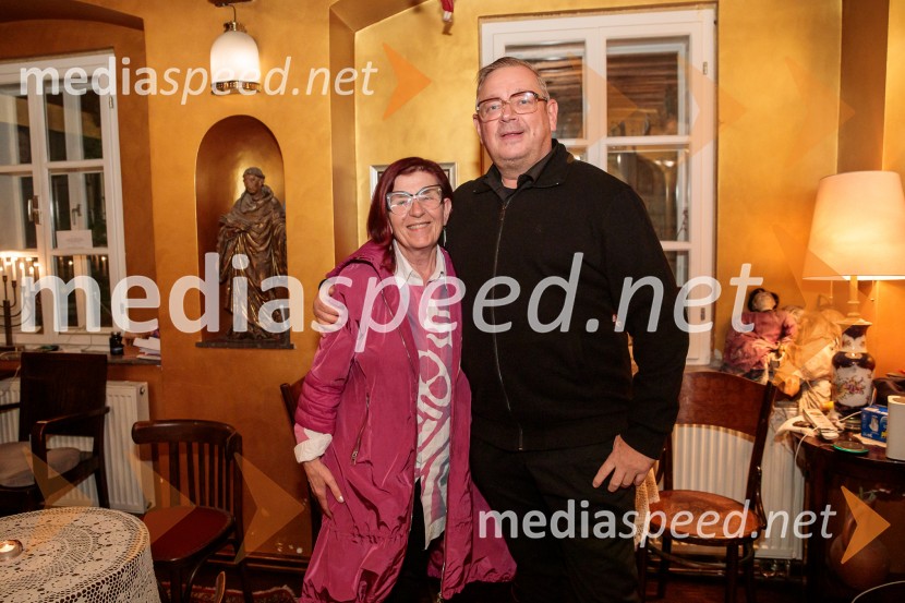  ... ;  Robert Waltl, direktor, Mini teaterBalada o trobenti in oblaku, premiera v Mini teatru