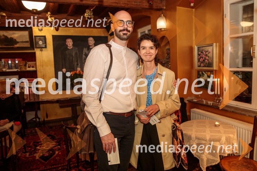  ... ;  Nina Čehovin, kostumografkaBalada o trobenti in oblaku, premiera v Mini teatru